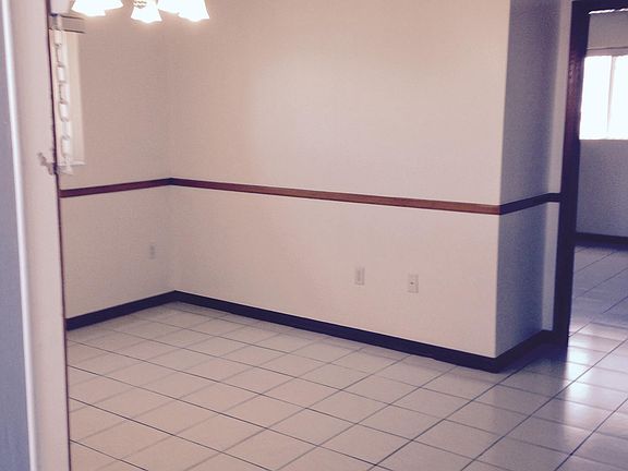 5th image of 1405 Meridian Ave APT 305