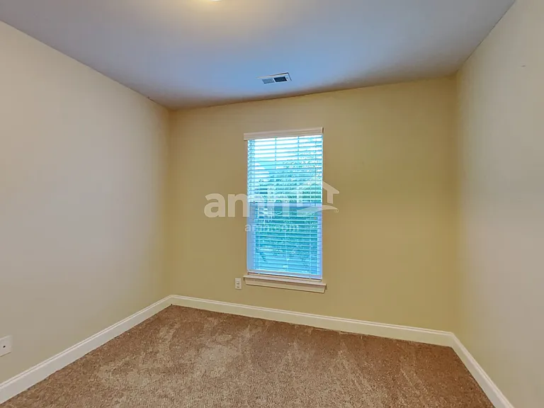 15701 Seafield Ln — Photo 22