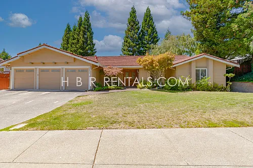 2865 Morgan Dr Photo 1
