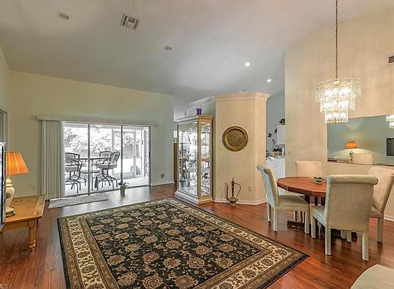 3rd image of 848 Belville Blvd
