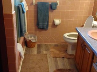 207 3rd Ave NW, Ardmore, OK 73401