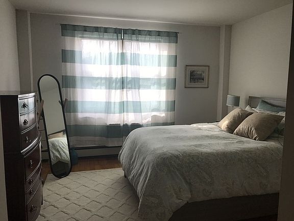3rd image of 150 W 111th St APT 6B