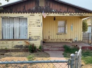 1201 S Harvard Ave, Lindsay, CA 93247