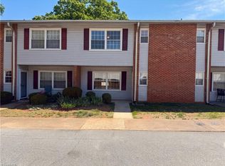 466 Muirs Chapel Rd, Greensboro, NC 27410