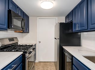 4266 Casa Brazilia Dr, Saint Louis, MO 63129