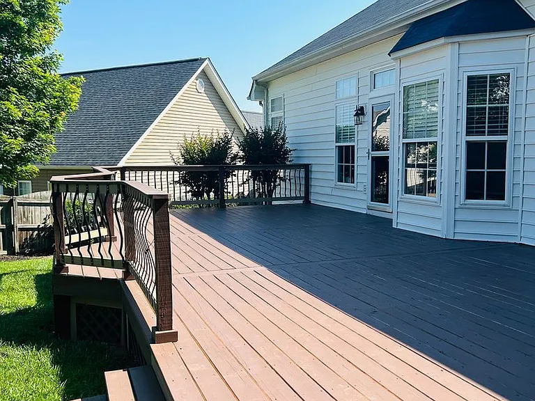 711 Dutchman Ct — Photo 45