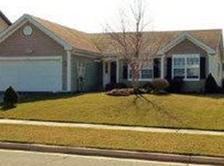 1110 Maplewood Ct, Belvidere, IL 61008
