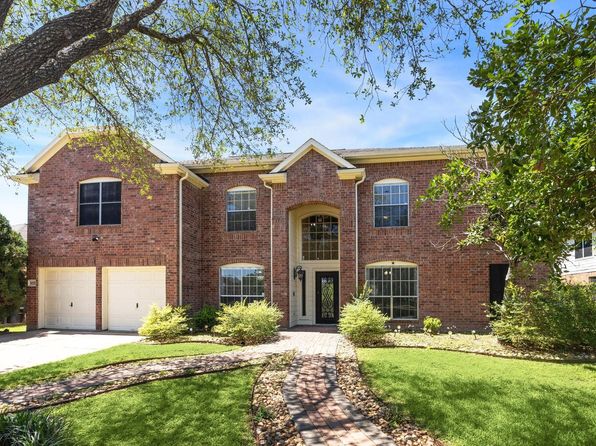 6021 Whispering Lakes Dr, Katy, TX 77493