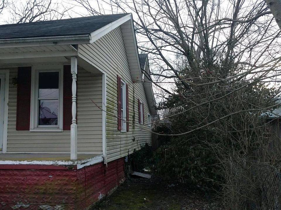 2nd image of 120 Calloway St