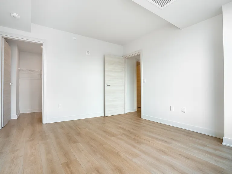 199 Rideau St — Photo 12
