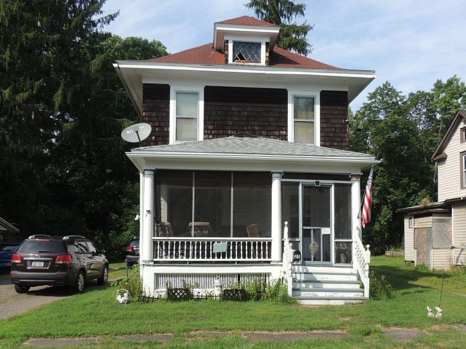 1st image of 25 Willow St