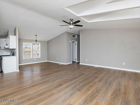 5th image of 5245 E Pearl Lane