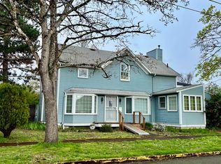 495 16th St SE, Salem, OR 97301