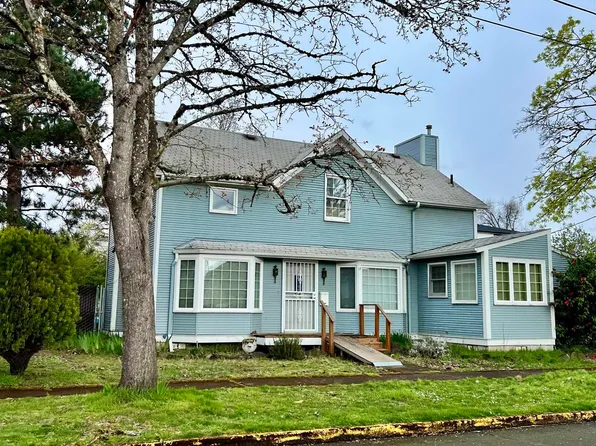 495 16th St SE, Salem, OR 97301