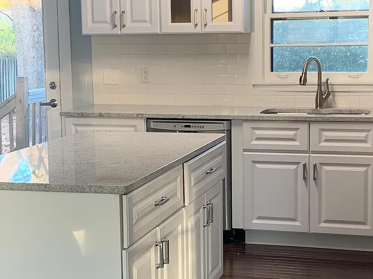 Kitchen has no slam drawers and cabinets.