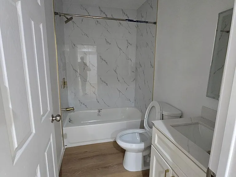 5534 Jefferson Ave — Photo 14