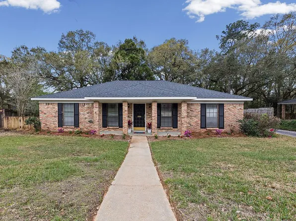 5905 Ole Mill Rd, Mobile, AL 36609