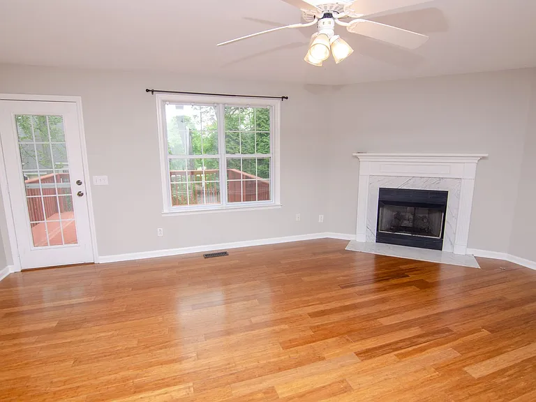 1722 Portway Ct — Photo 4