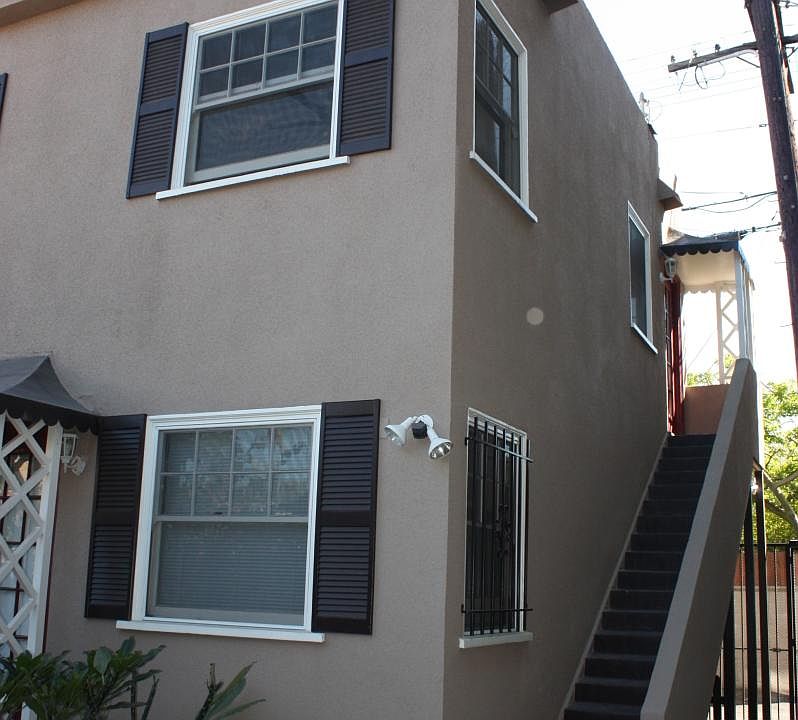 1st image of 2322 E 2nd St APT 3