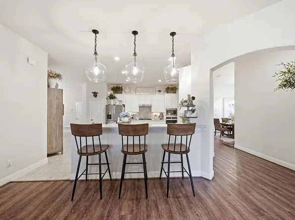 9614 Carson Ln, Iowa Colony, TX 77583