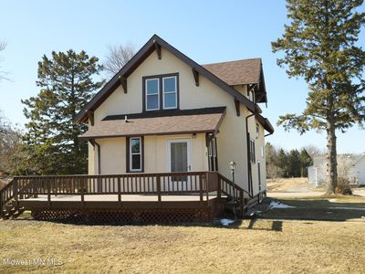 17 Lawrence St W, New York Mills, MN, 56567
