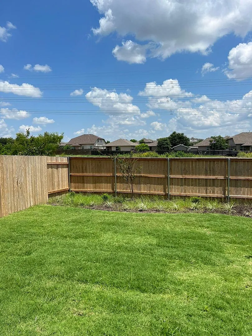 12204 Scarlet Sleeve Way Del Valle, TX 78617 — Photo 4