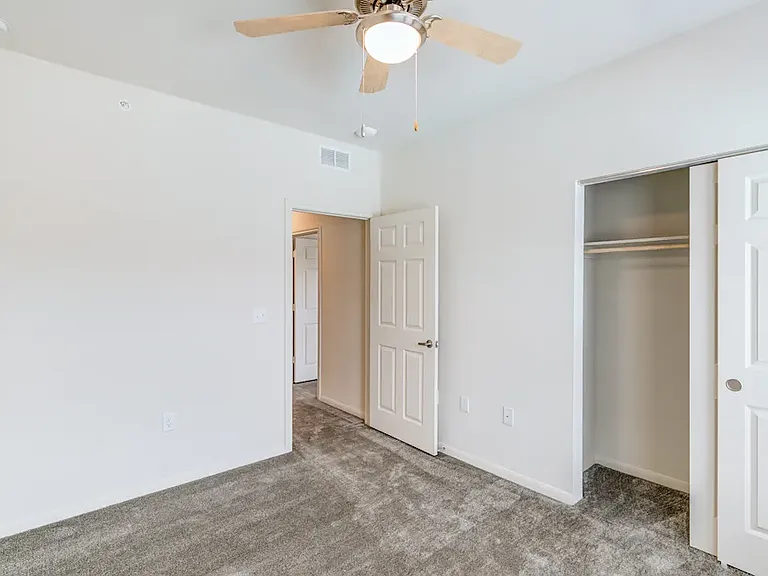 Northview Apartment Homes — Photo 10
