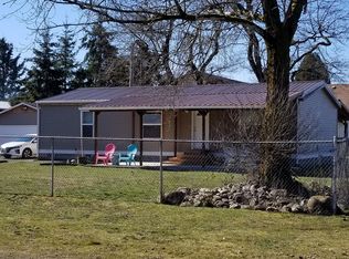 214 E Main Ln, Oakville, WA 98568