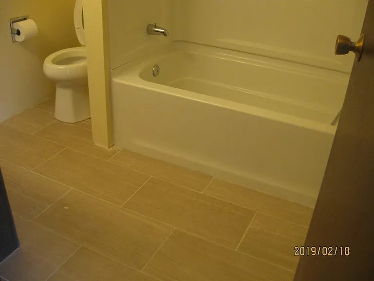 1001 Taylor Ave N #202 — Photo 4