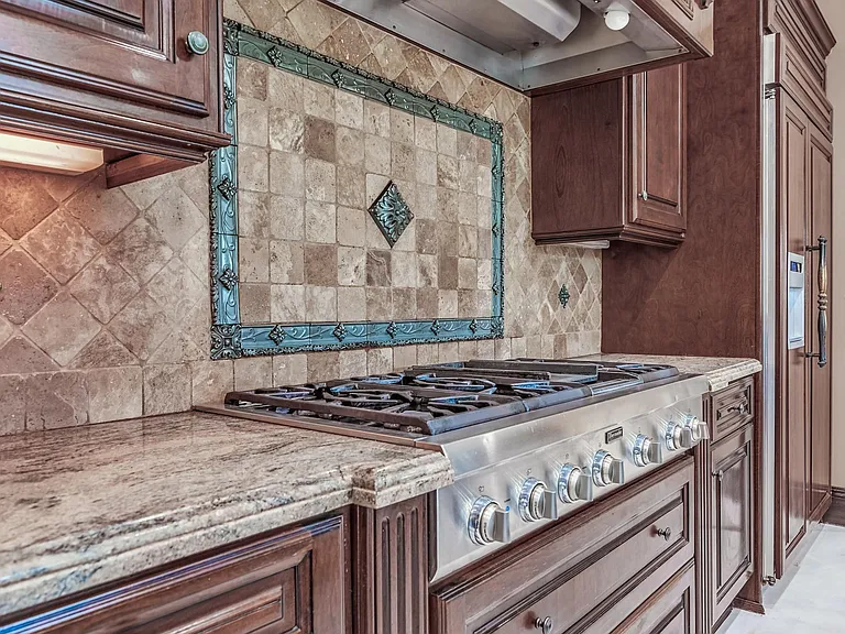 18675 Quail Hill Dr — Photo 21