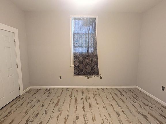 5th image of 820 Nunez St