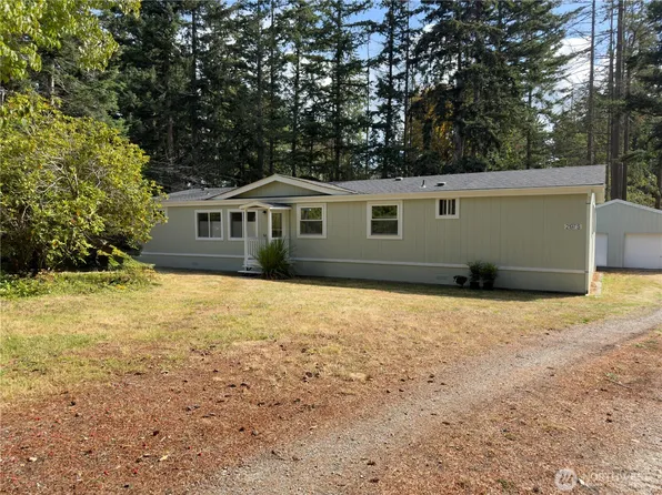 2197 Parker Road, Camano Island, WA 98282