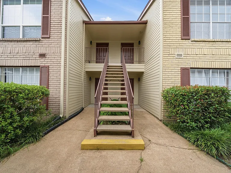 2120 El Paseo St #2812 — Photo 21