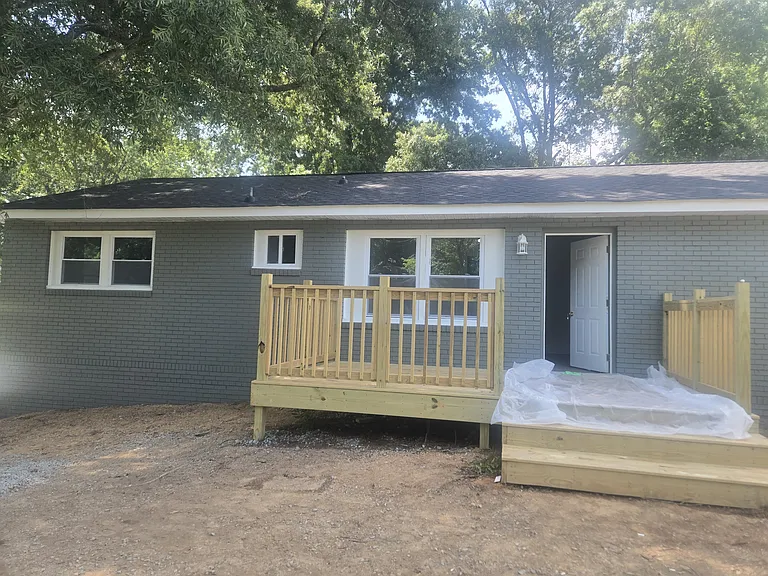 617 Gurley St — Photo 26