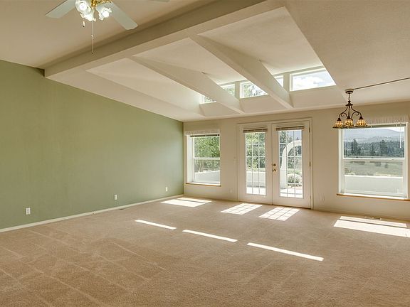4th image of 31424 N Fire Valley Ln