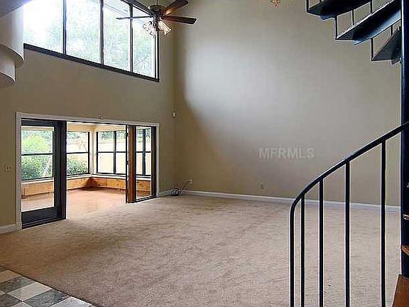 5th image of 337 Oak Estates Dr