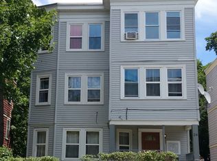 24 Winter St, Dorchester, MA 02122