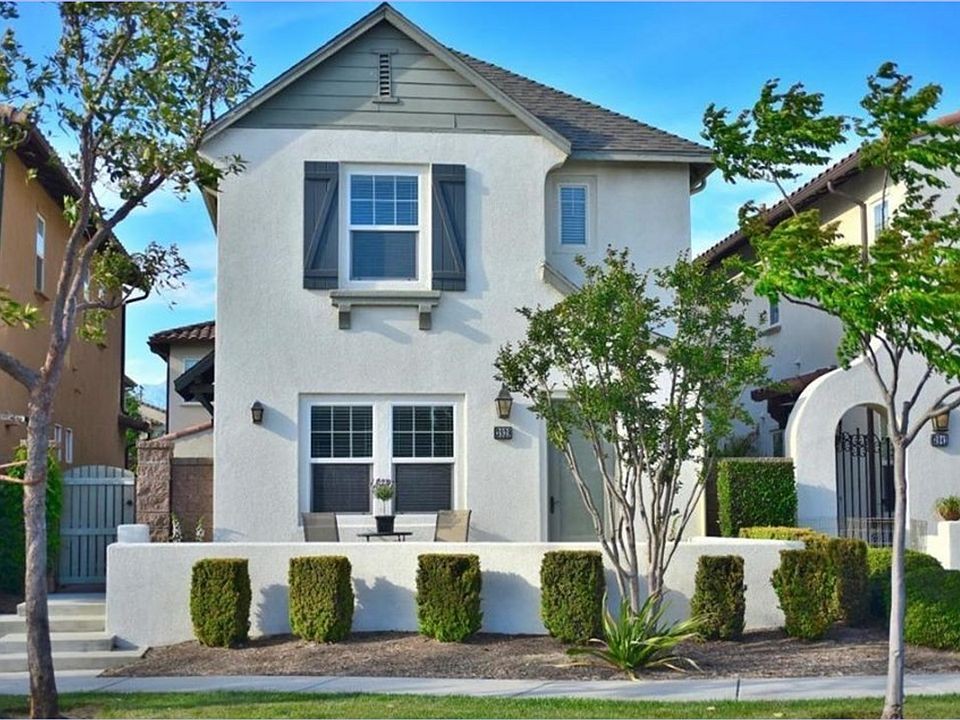 1st image of 3939 E Bethany Way