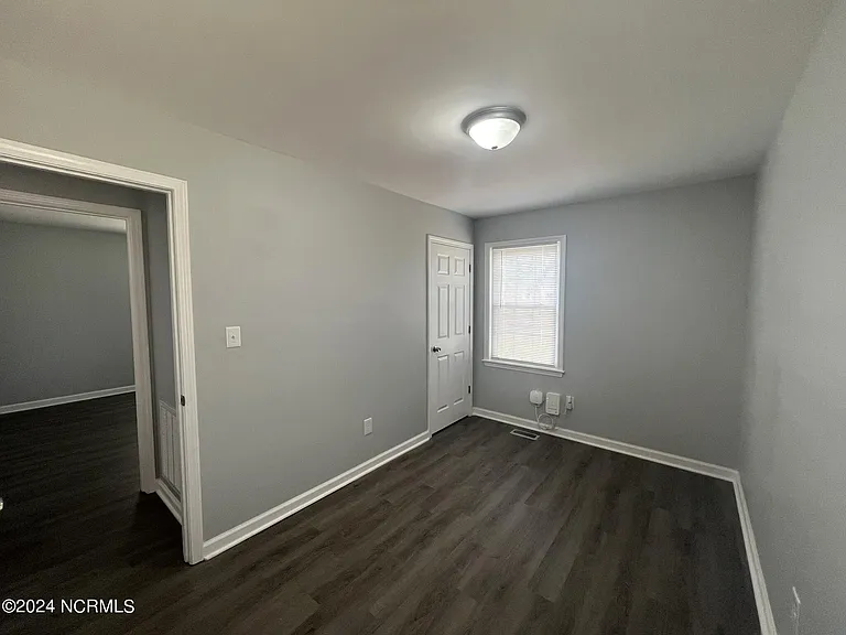1042 Ramsey Rd — Photo 17