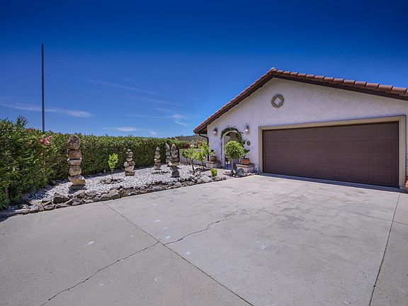 2nd image of 43275 Vista Bonita Way #A