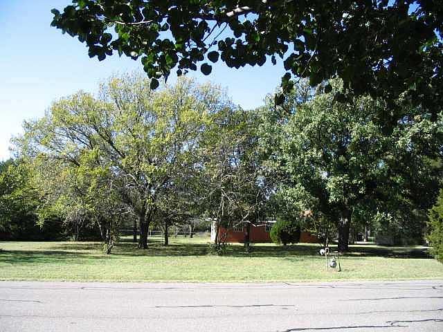 1st image of 3513 Maloney Dr