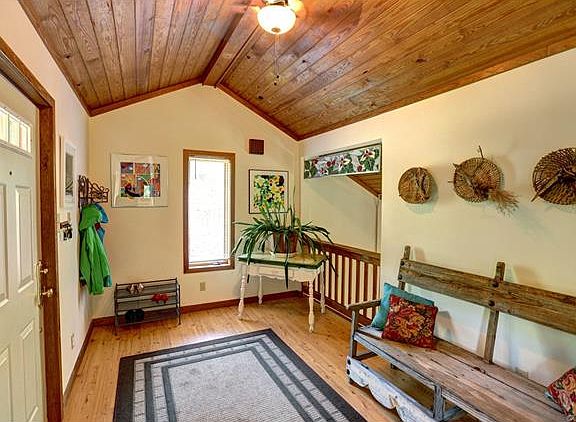 5th image of 4102 Forest Cir