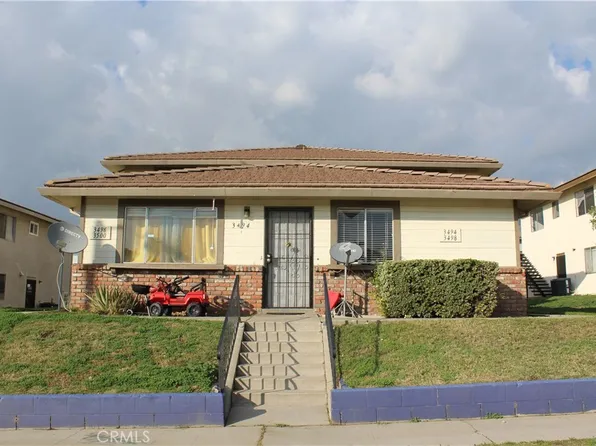 3496 Rainbow Ln, Highland, CA 92346