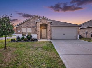 122 Admiral Ln, Caddo Mills, TX 75135