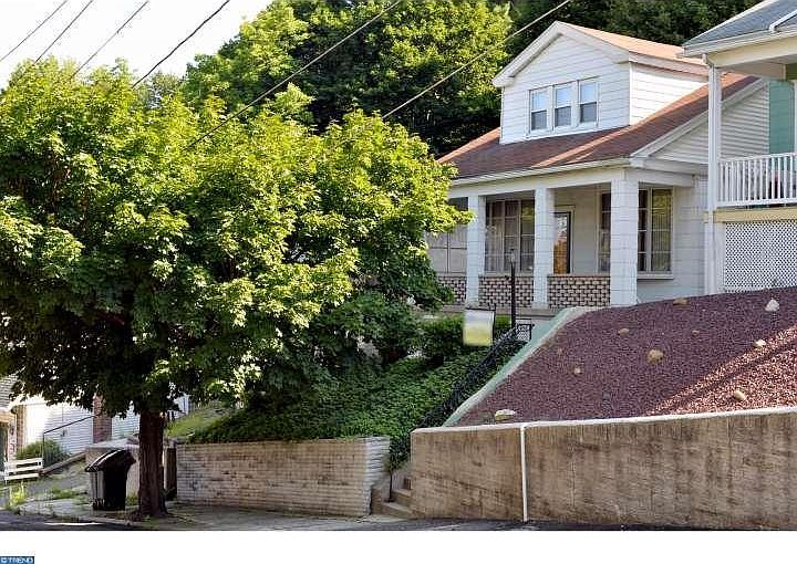1st image of 26 S Jackson St