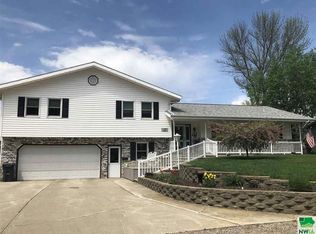 401 5th St #0, Lester, IA 51242