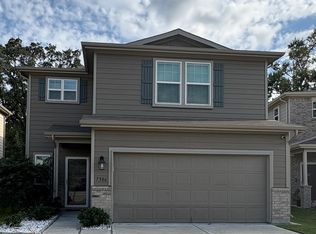 7306 Madison Commons Ln, Houston, TX 77075