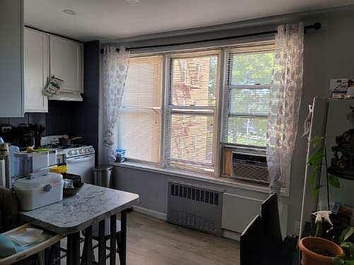 5th image of 3311 Shore Pkwy #B