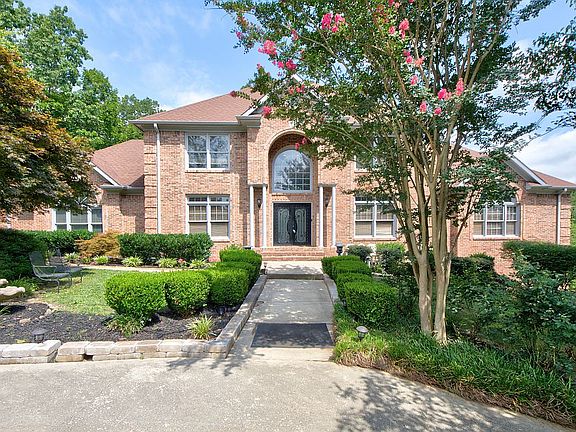 2nd image of 9013 Stoney Mountain Dr