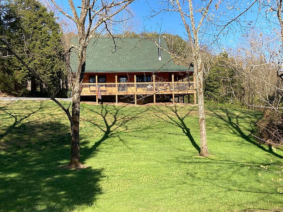 2nd image of 3087 Oak Hill Rd